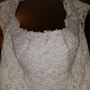 white wedding dress